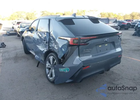 2023 Subaru Solterra Touring z USA, uszkodzony, nr VIN JTMABABA2PA012021